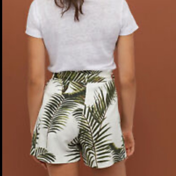 H&M Tropical Shorts - Picture 2 of 7
